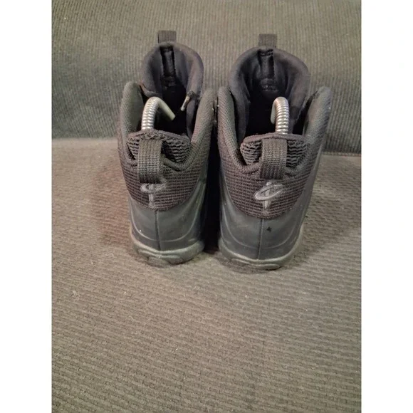 Nike Shoes Women's 6.5 Youth 5Y Foam Posite Black Basketball Sneakers FN7143-001 - Picture 4 of 8